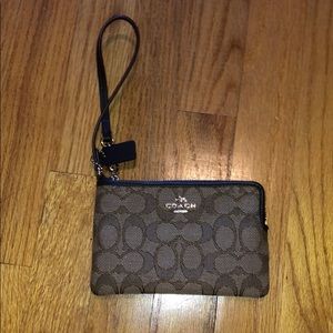 Coach Wristlet. Brown color